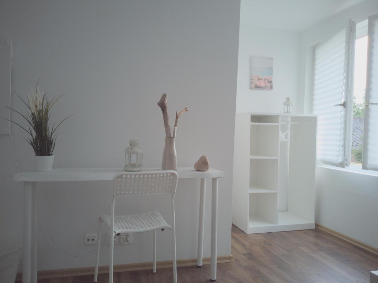 Piaskowy Domek Leba Bagian luar foto
